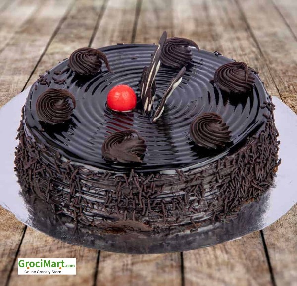Chocolate Truffle Cake-Eggless